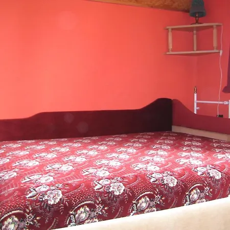Tornacos Haz Guest house